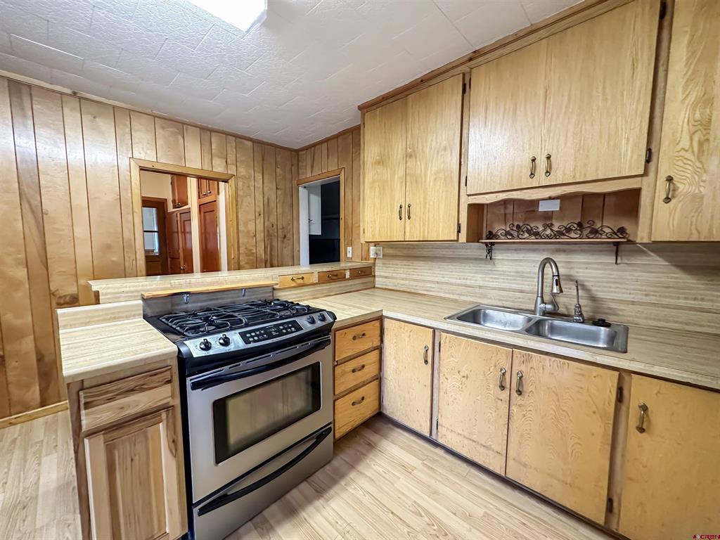 920 Bayfield Parkway