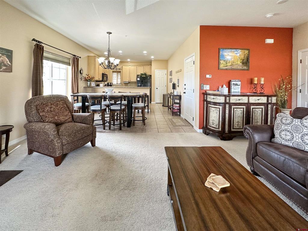 20 Timberline Drive Unit: J