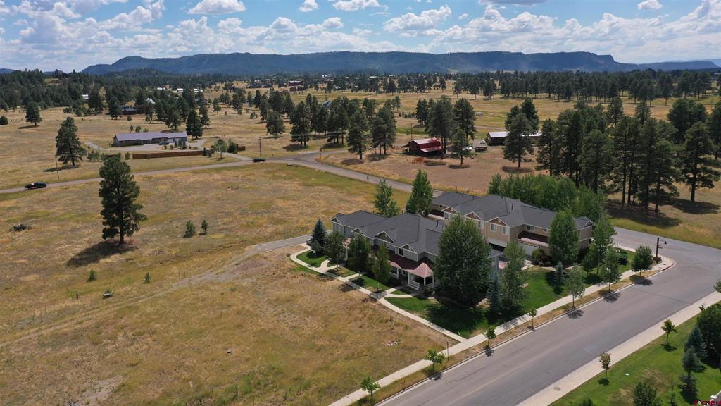 20 Timberline Drive Unit: J