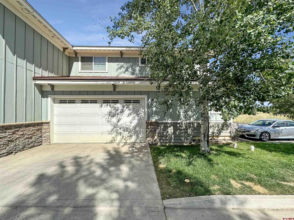 20 Timberline Drive Unit: J