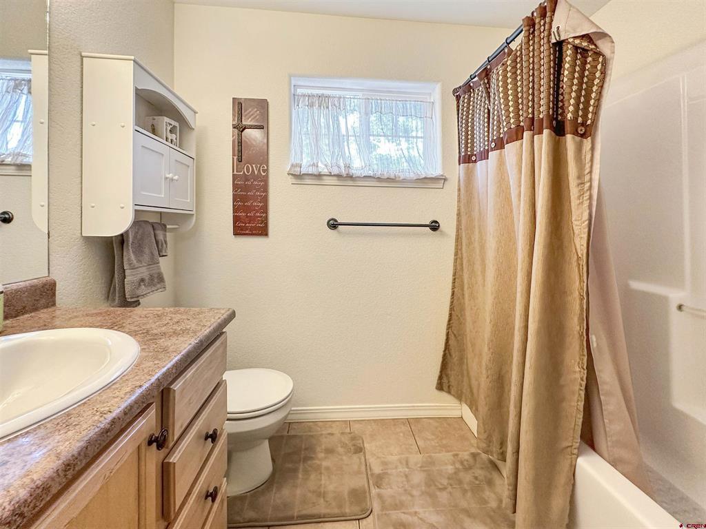 20 Timberline Drive Unit: J