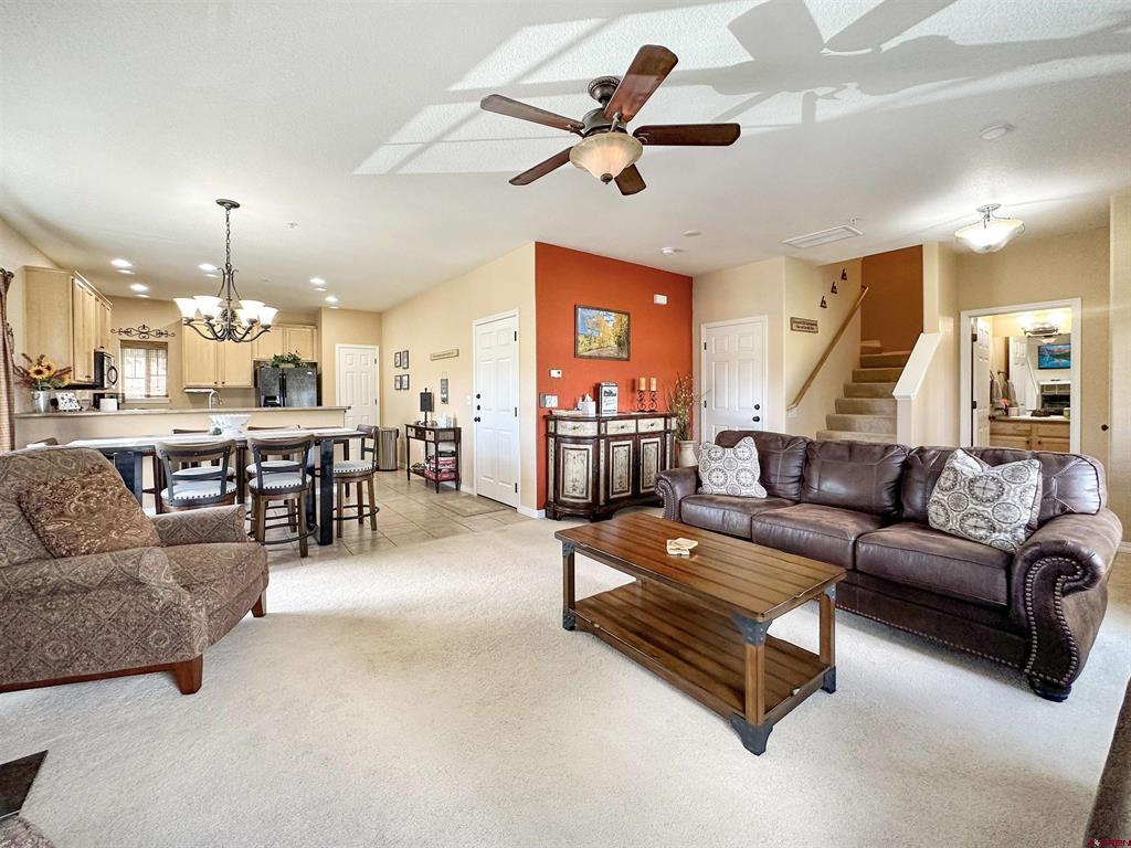 20 Timberline Drive Unit: J