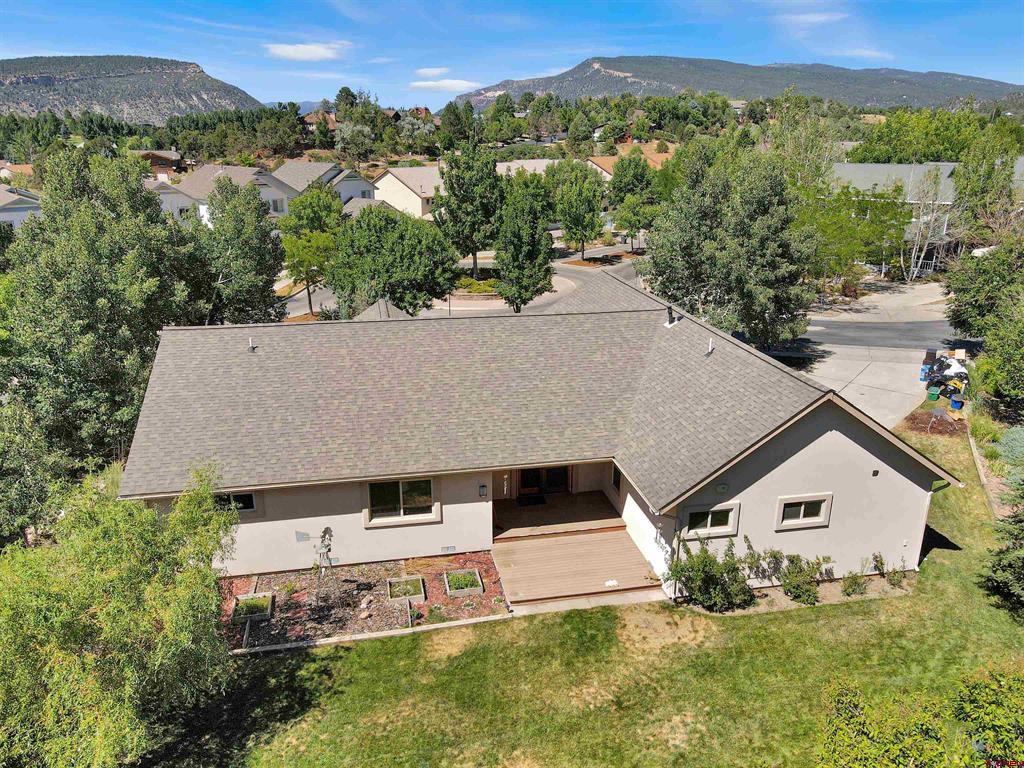 4 Molas Drive