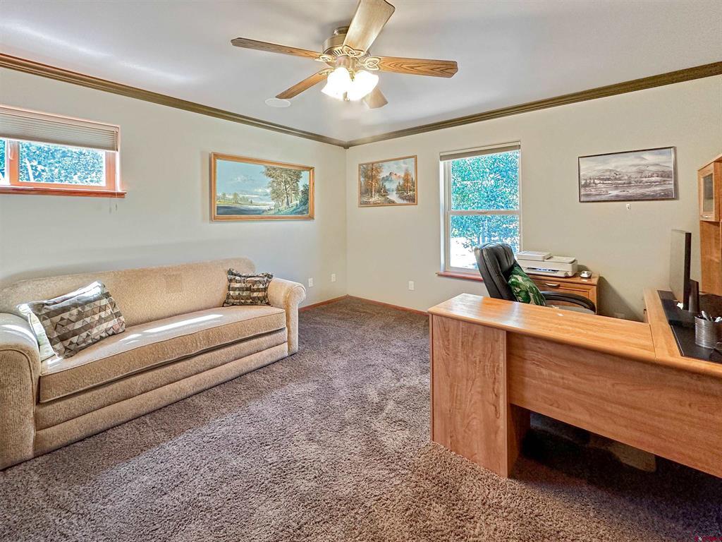 4 Molas Drive