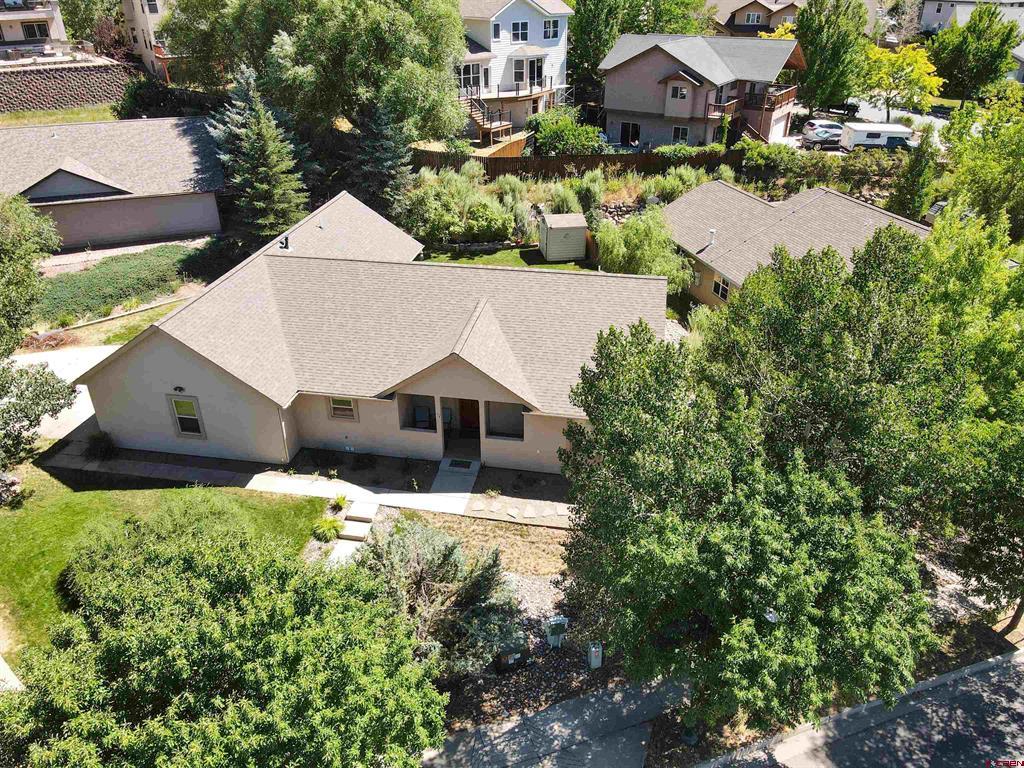 4 Molas Drive