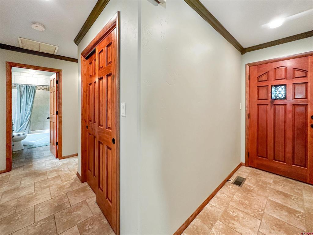 4 Molas Drive