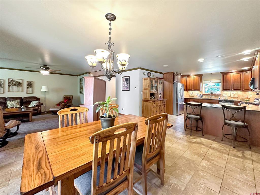4 Molas Drive