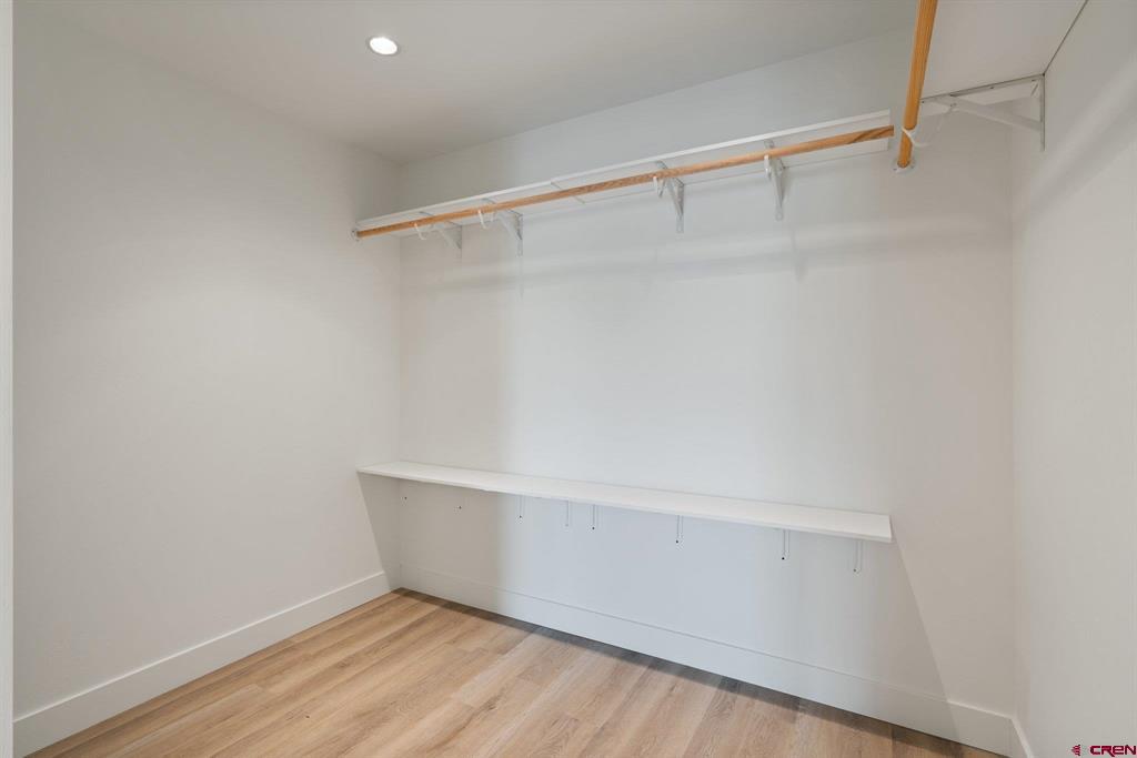 123 Pioneer Ave