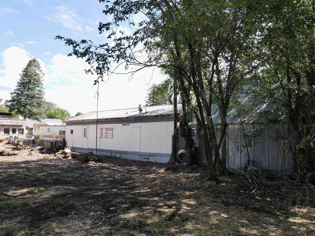 16 E Mill Street