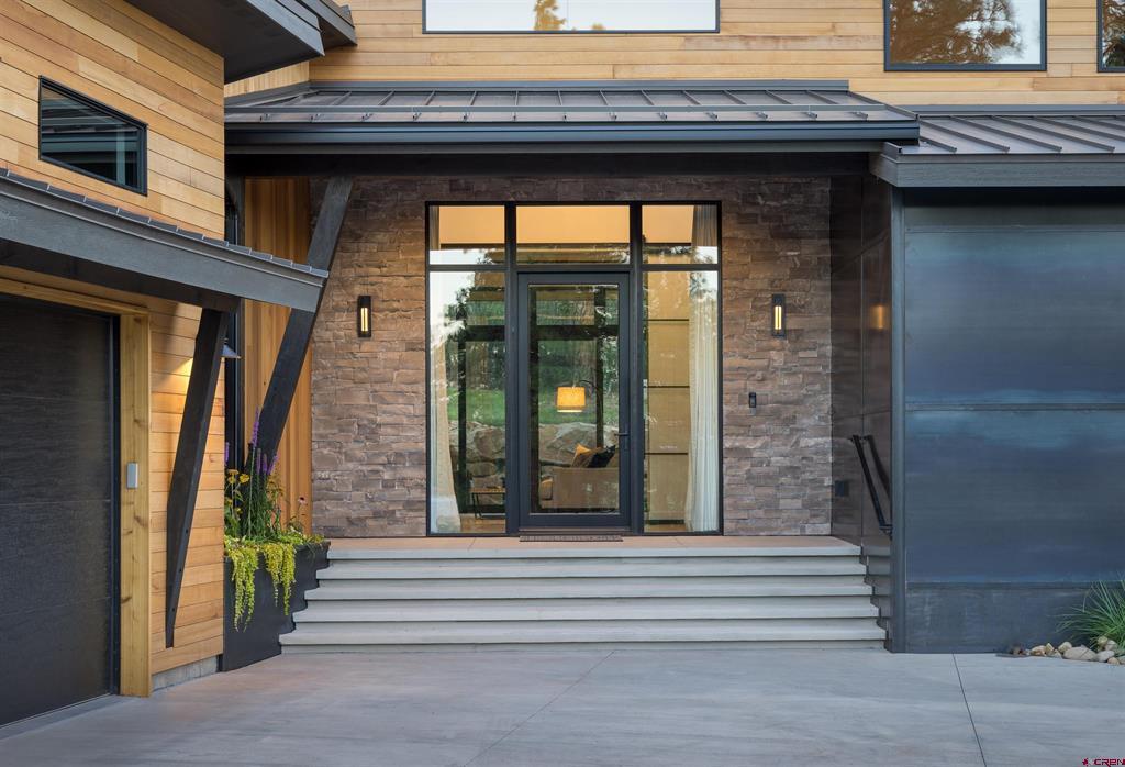 95 Incline Court