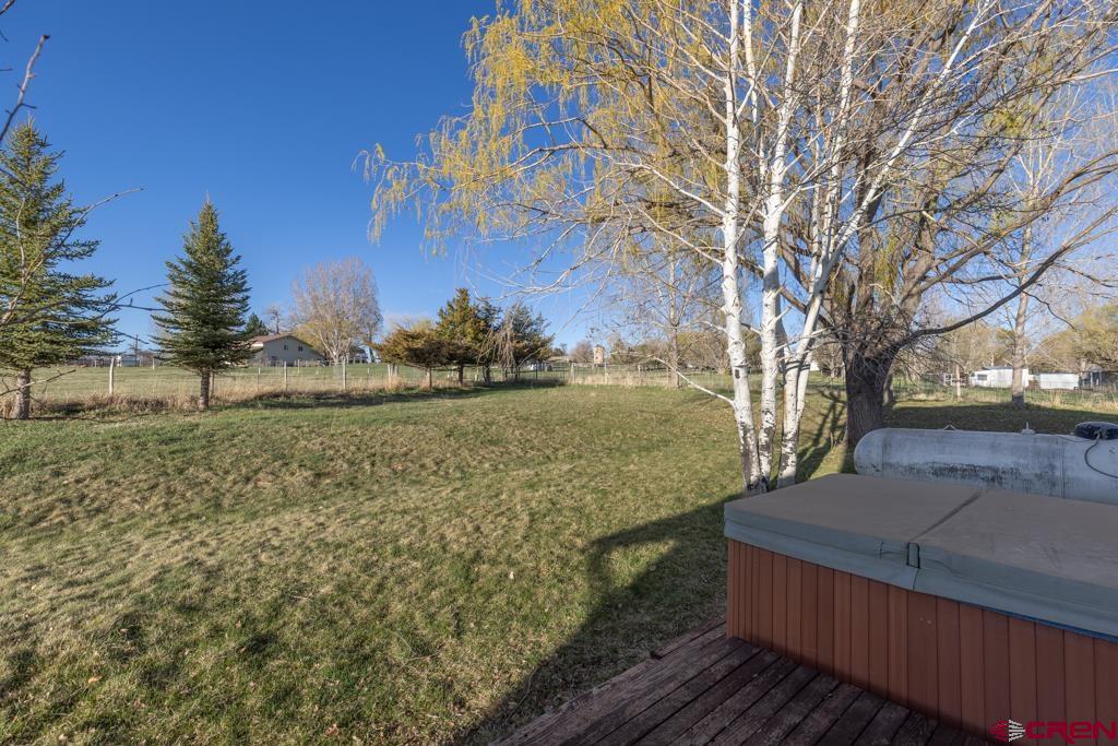 24075 Road S.8