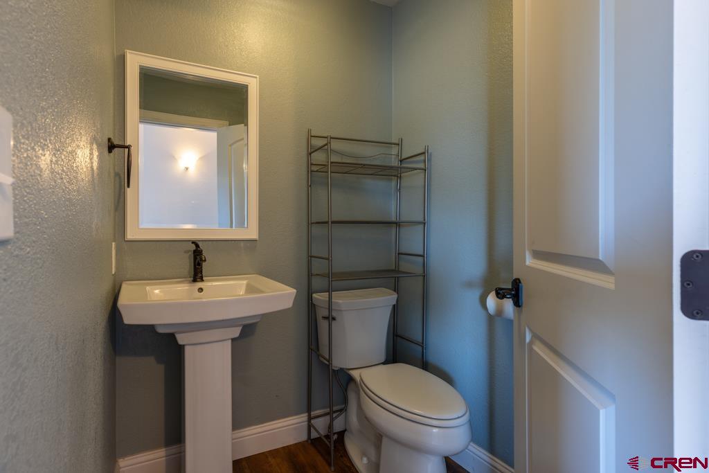 24075 Road S.8