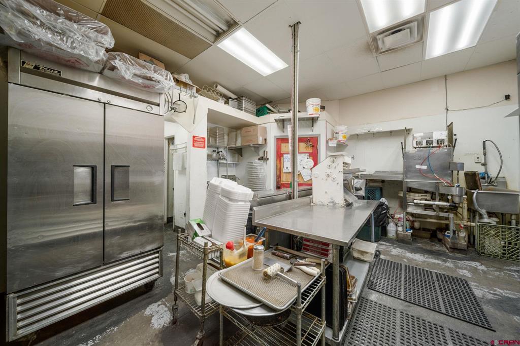 381 E Colorado Drive Unit: 3