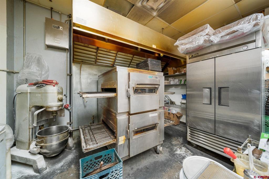 381 E Colorado Drive Unit: 3