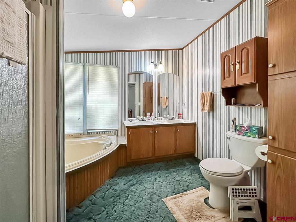 8124 County Road 203 Unit: B