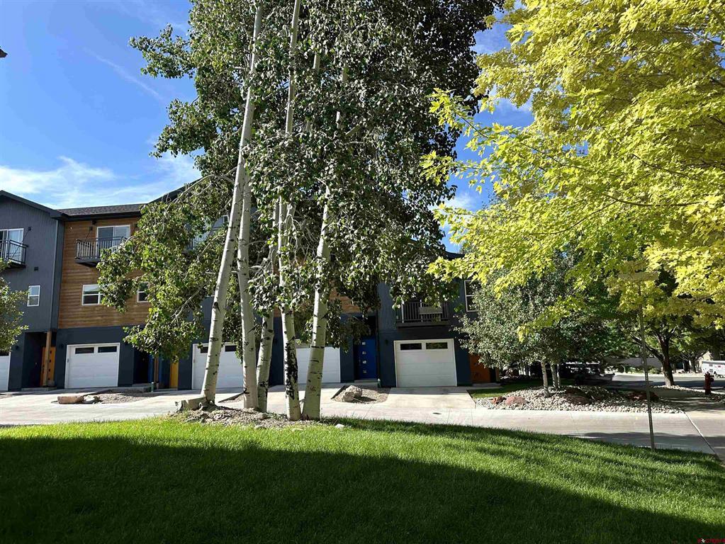 180 Metz Lane #1401