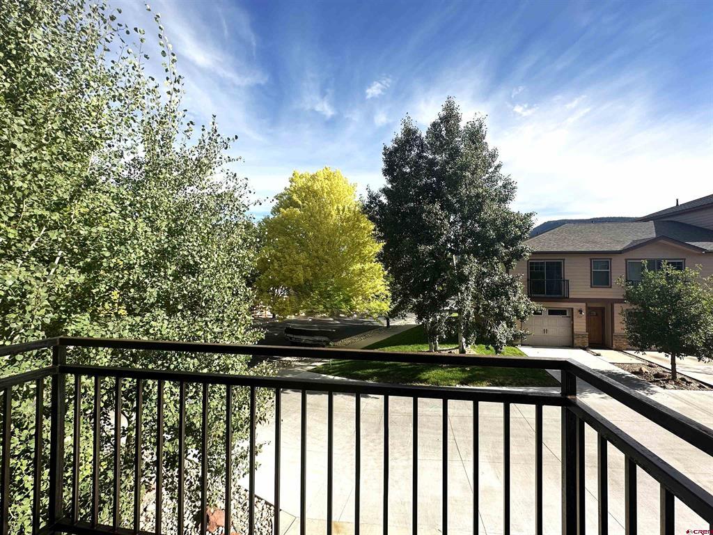 180 Metz Lane #1401