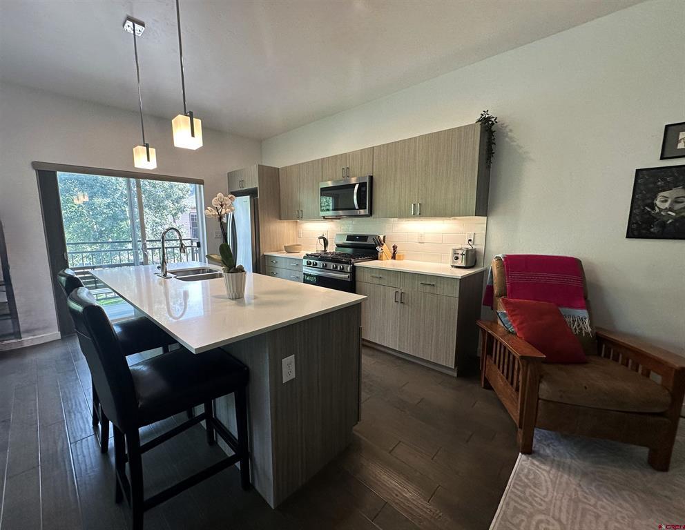 180 Metz Lane #1401
