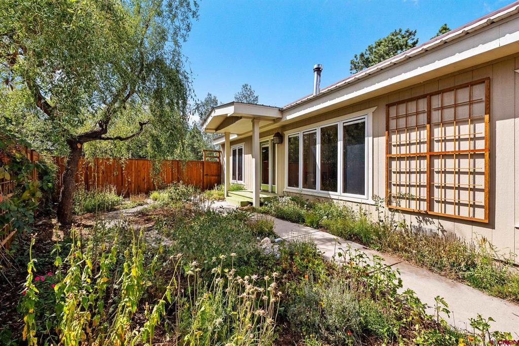 127 Oak Drive