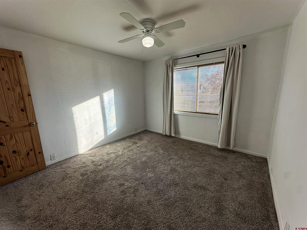 806 W Grand Ave