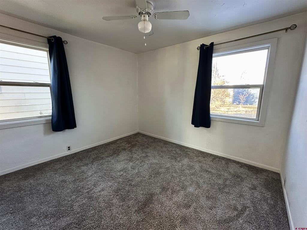 806 W Grand Ave