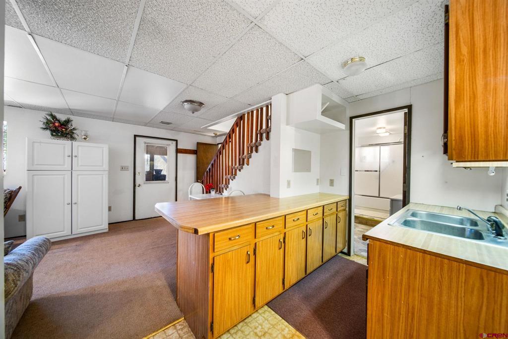 900 Spring Road