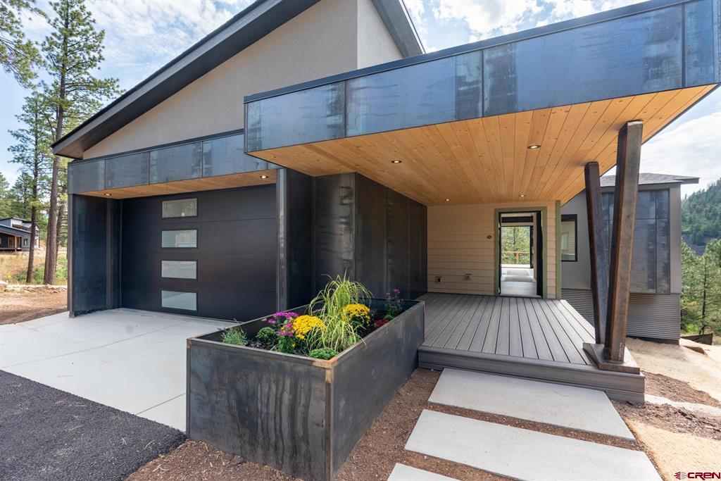 79 Hat Creek Court