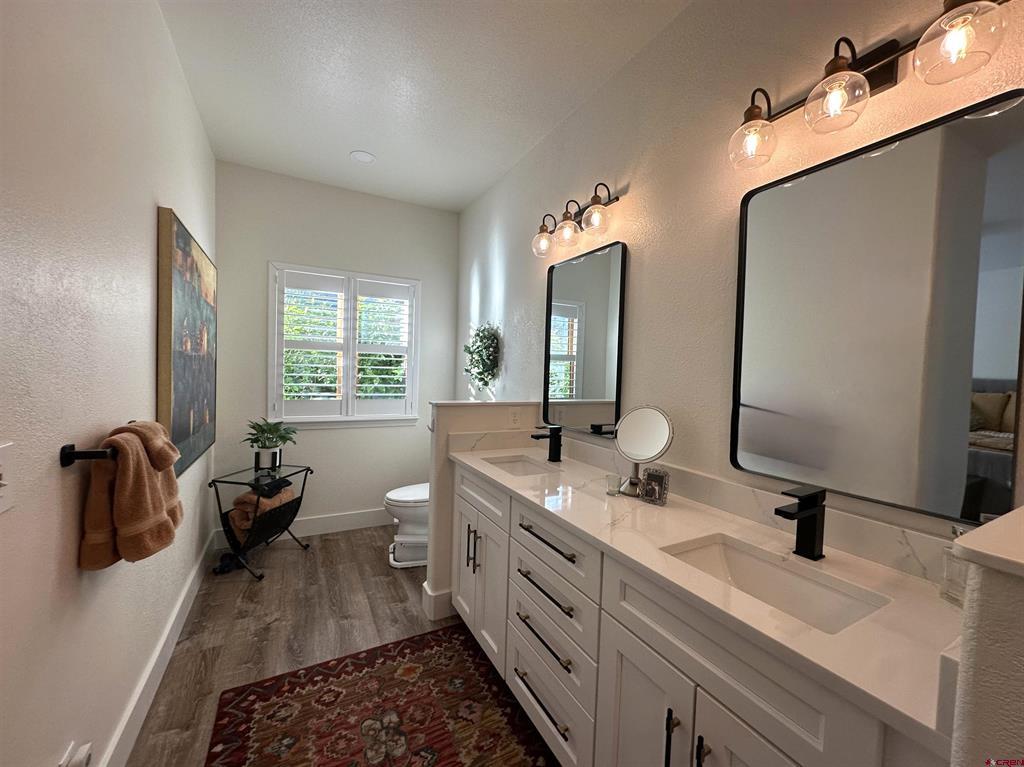 30 Cypress Ct