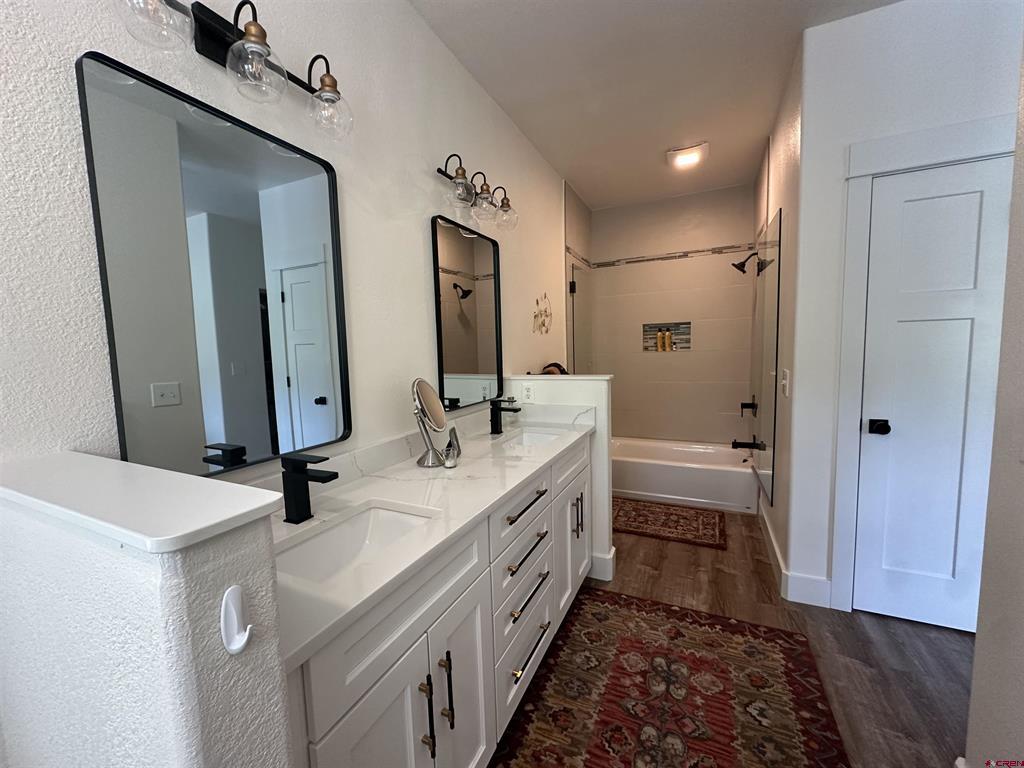 30 Cypress Ct