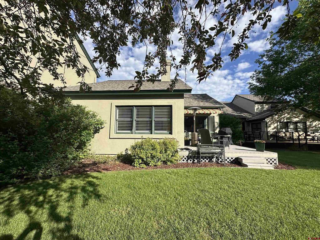 30 Cypress Ct