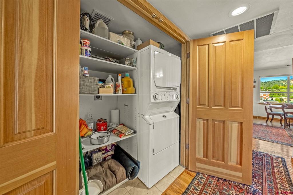 679 E 2nd Avenue Unit: F