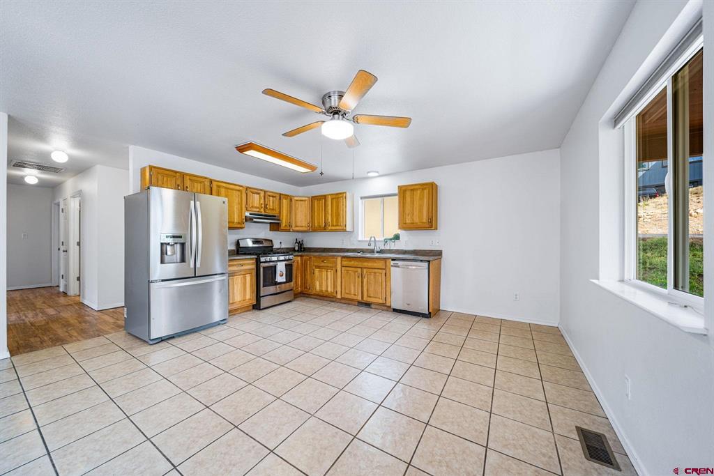 586 Forest Lakes Drive