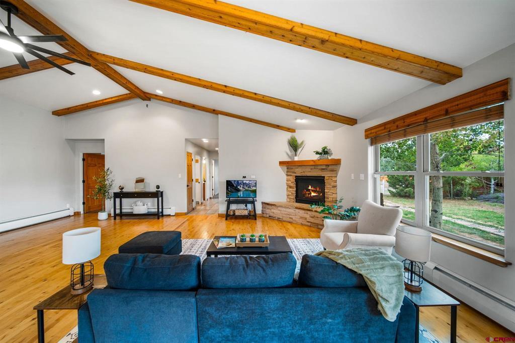 511 Hickory Ridge
