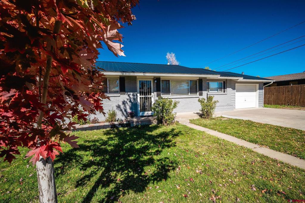 608 Alameda Drive