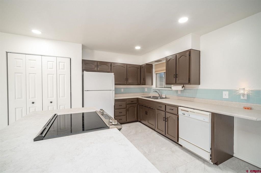 608 Alameda Drive