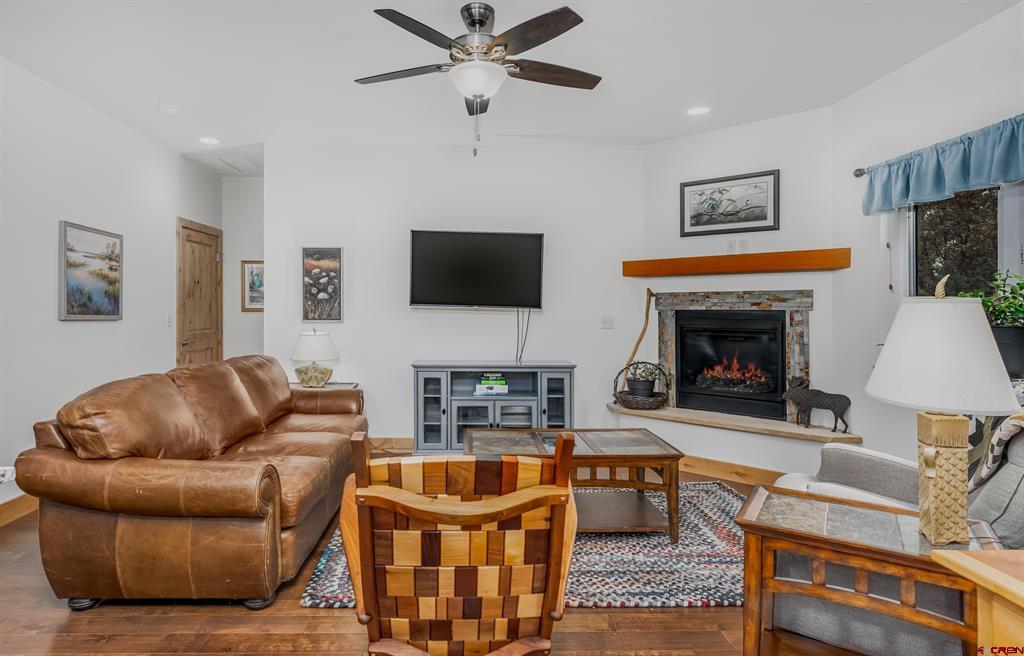 41 Mountain Stream Court