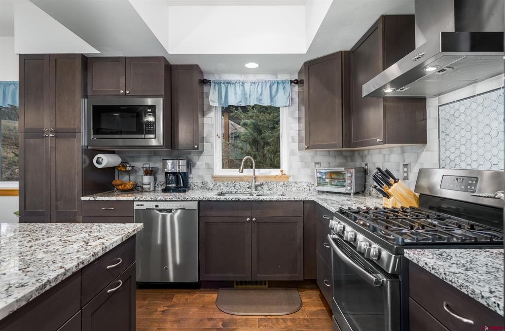 41 Mountain Stream Court