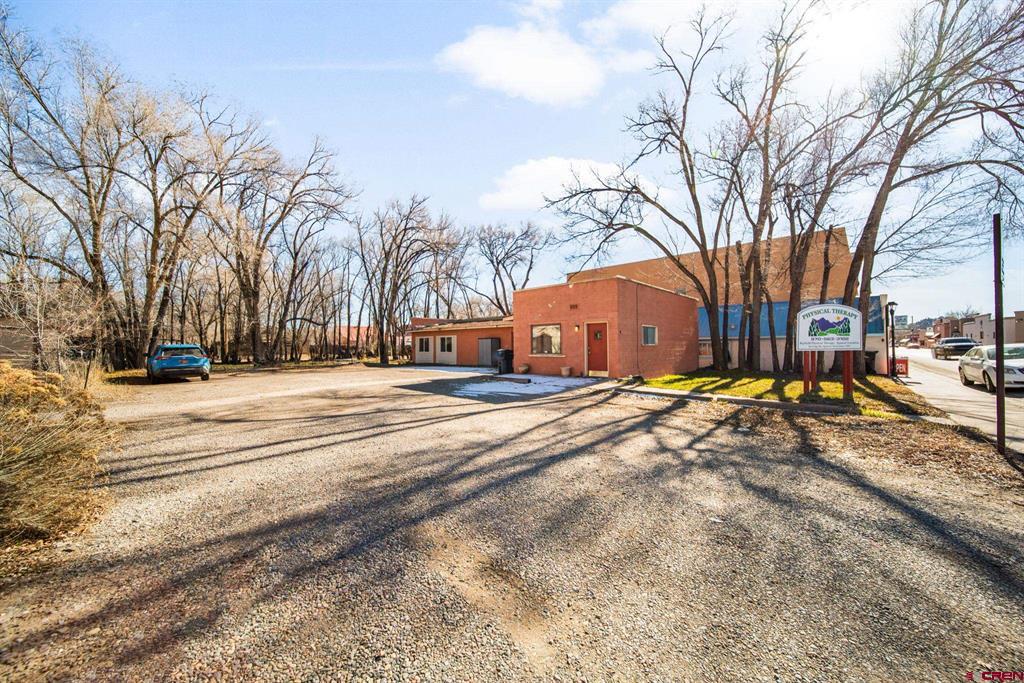 430 & 420 Goddard Ave