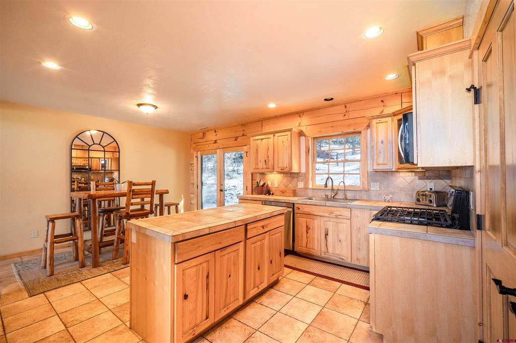 1728 & 1806 Loma Linda Drive