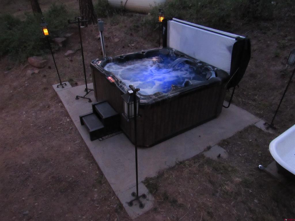 121 Green Ridge Drive Drive