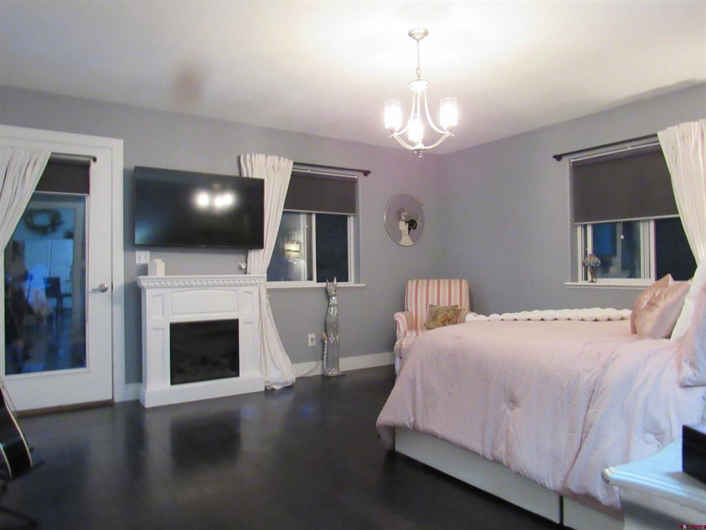 121 Green Ridge Drive Drive