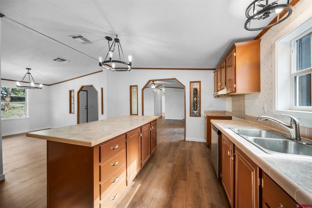 194 Hollow Ridge Road