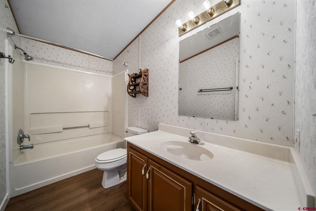 194 Hollow Ridge Road