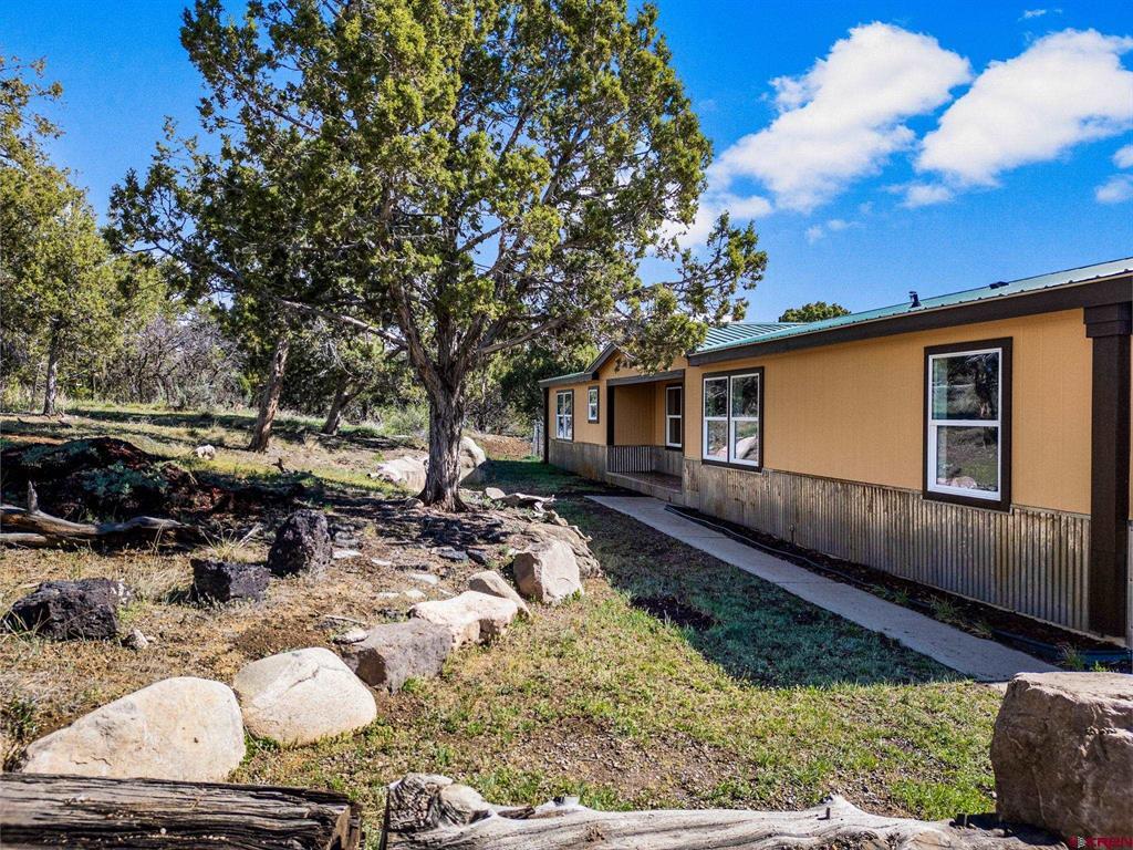 194 Hollow Ridge Road