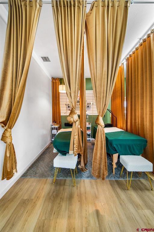 271 N Mountain View Drive