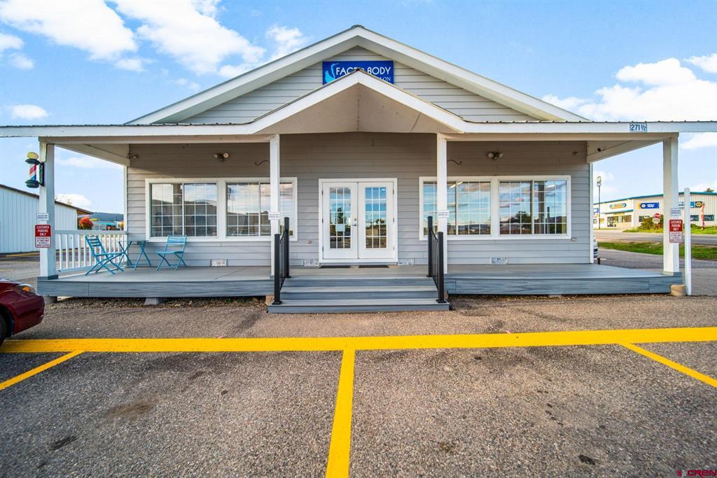 271 N Mountain View Drive