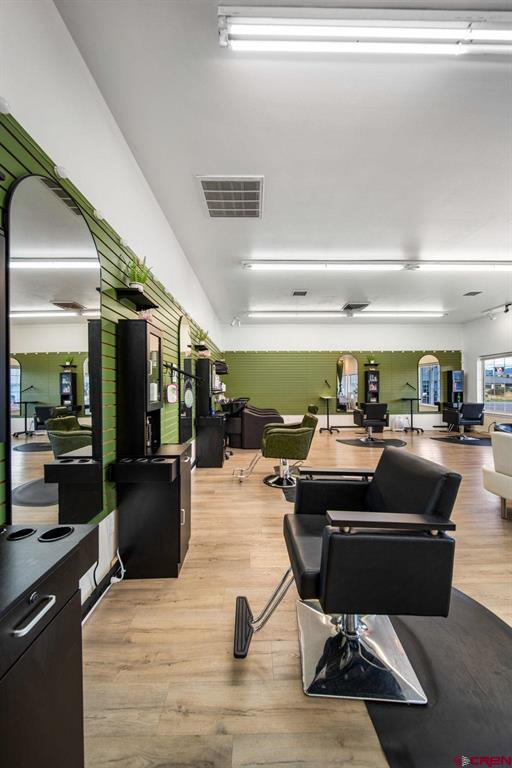 271 N Mountain View Drive