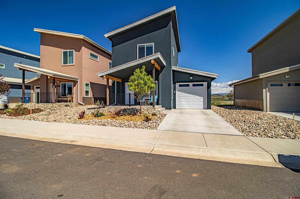 240 Manzano Circle