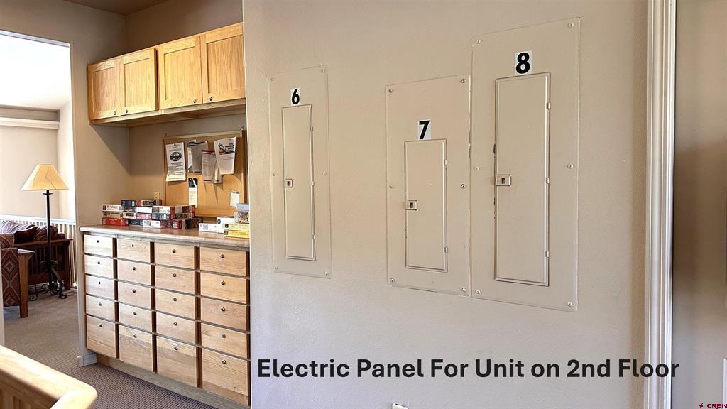 35 Sunshine Ct Unit: 6