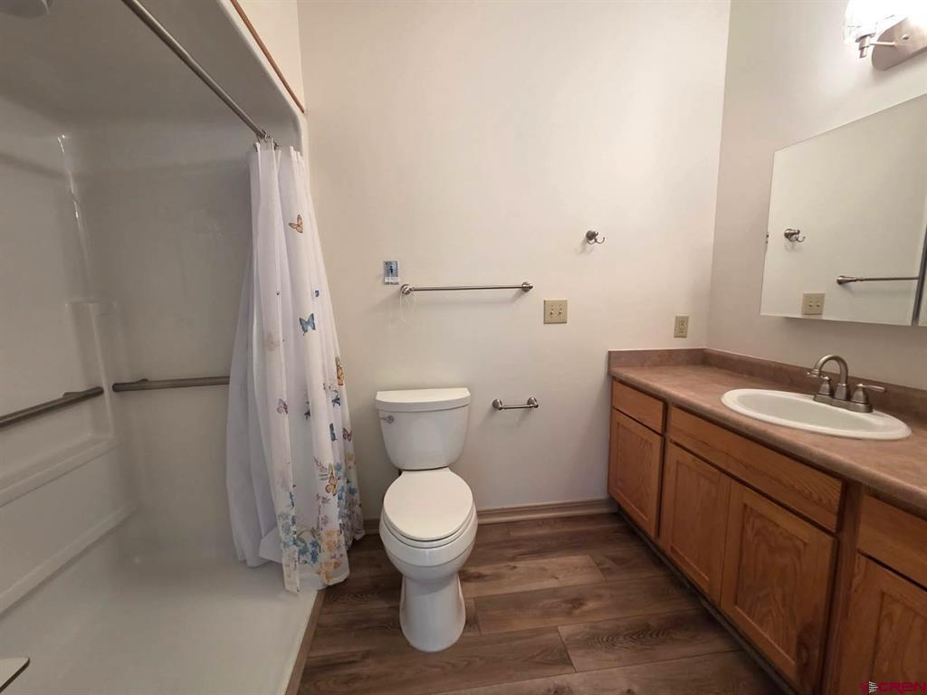 35 Sunshine Ct Unit: 6